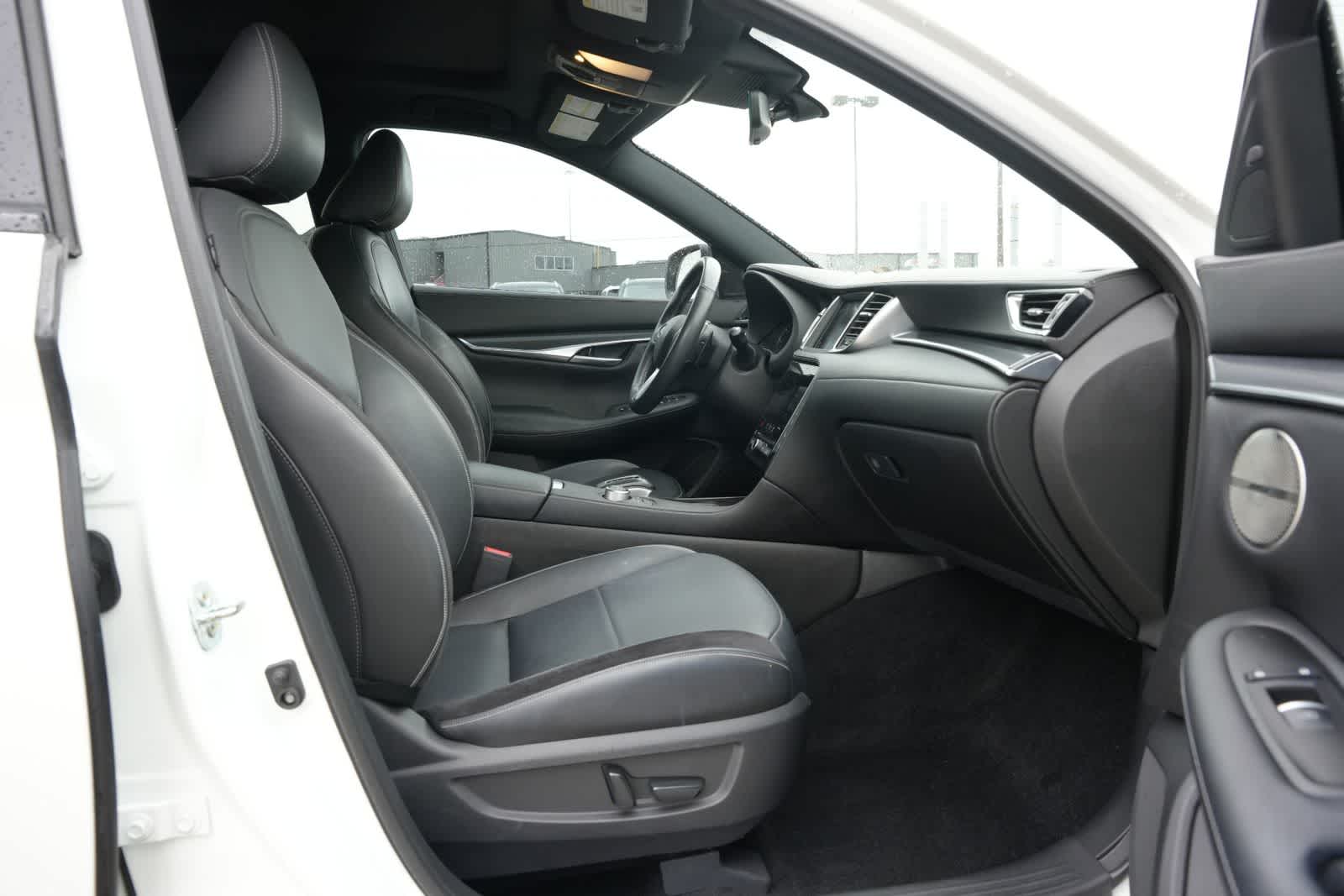 2023 INFINITI QX50 SPORT