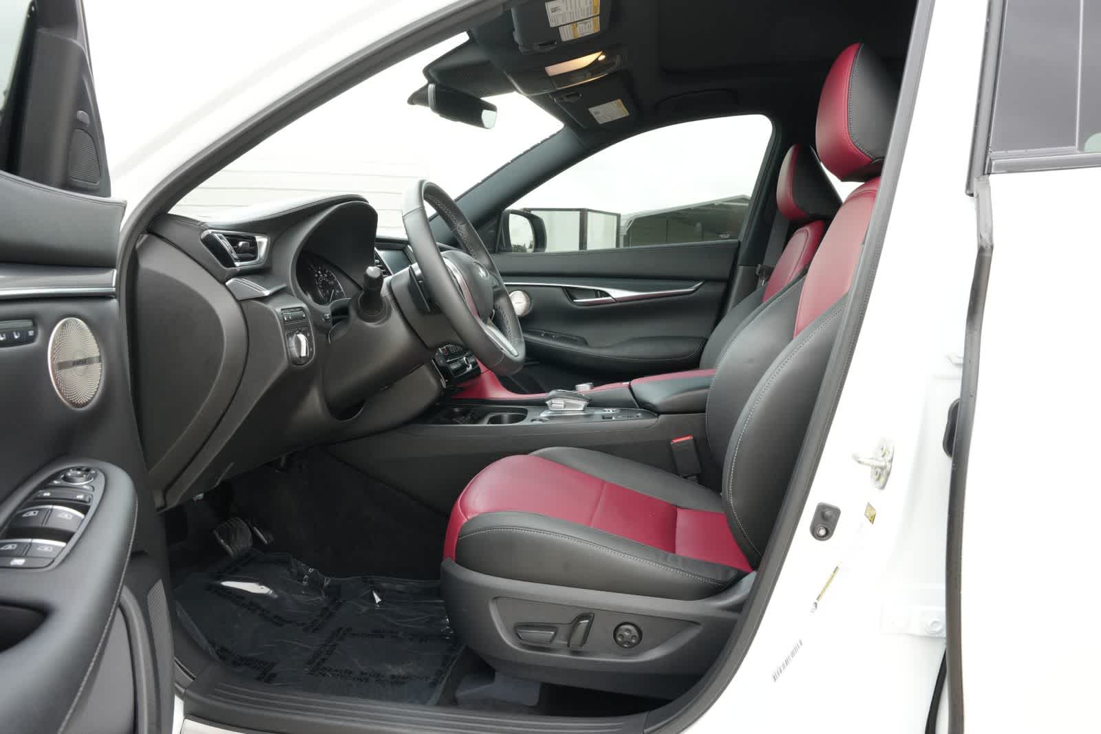 2025 INFINITI QX50 SPORT