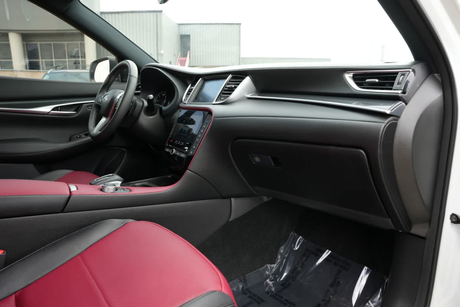 2025 INFINITI QX50 SPORT