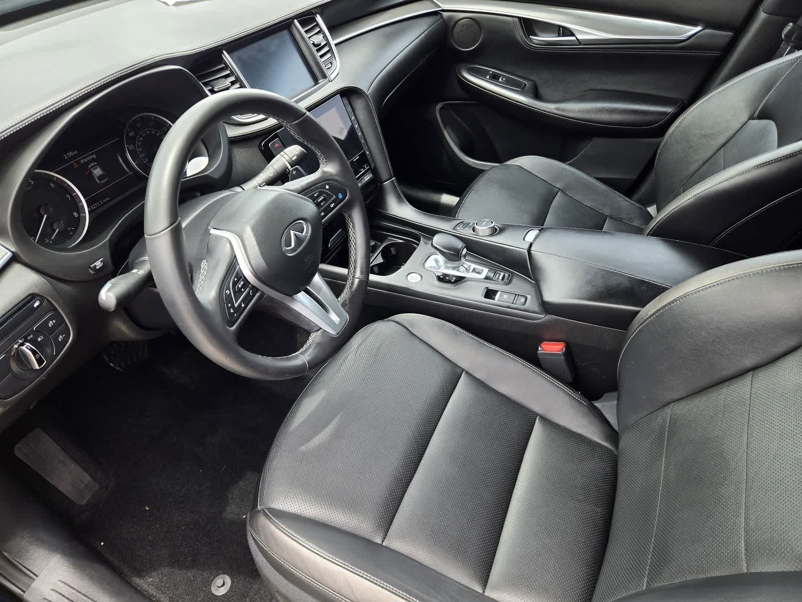 2023 INFINITI QX55 LUXE
