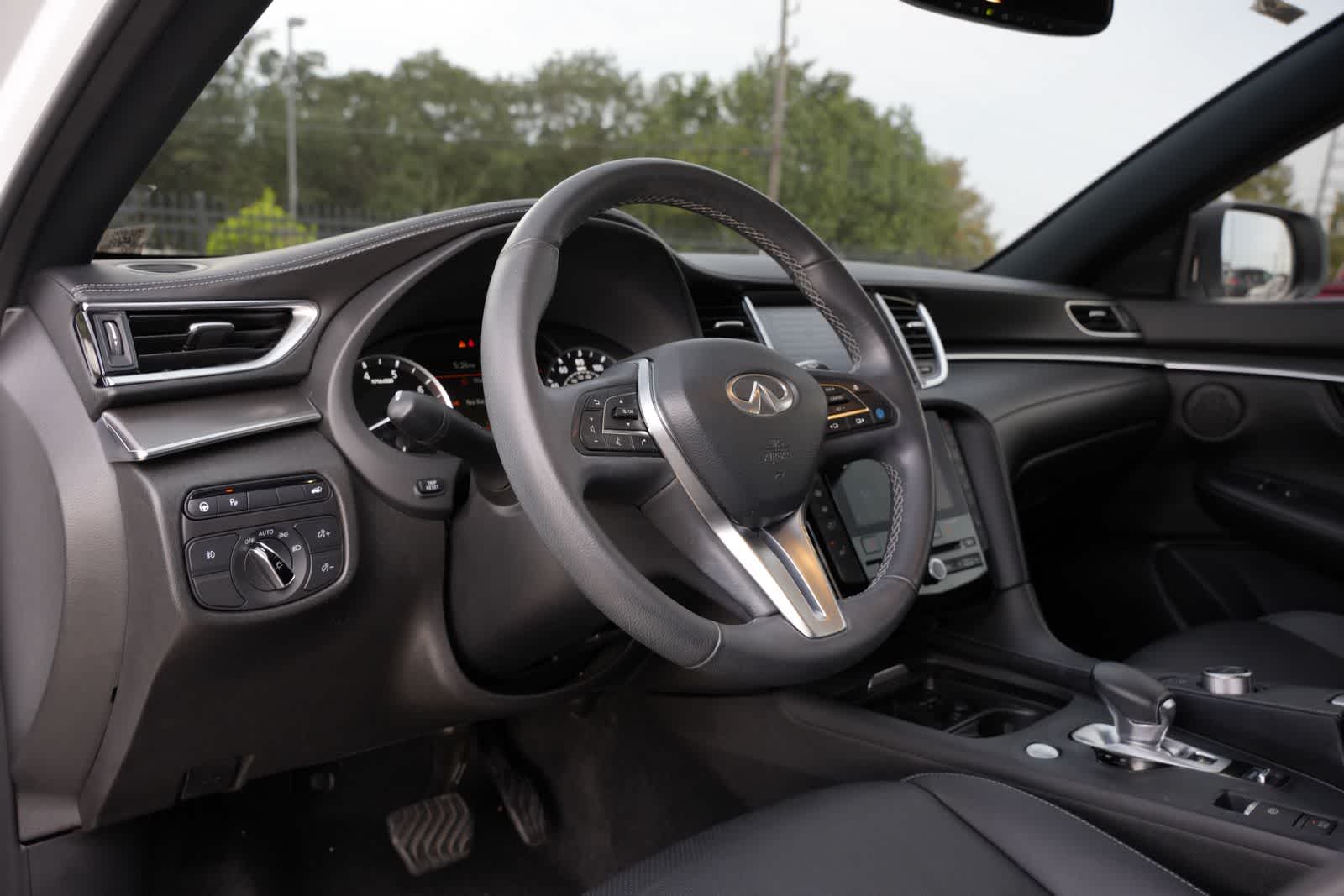 2023 INFINITI QX55 LUXE