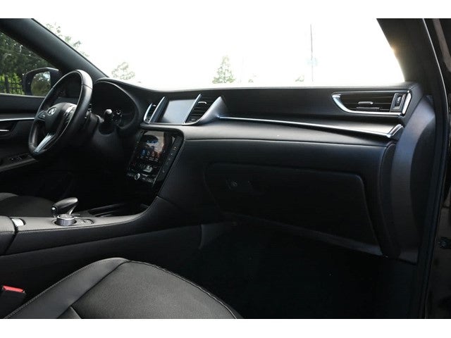 2023 INFINITI QX55 LUXE