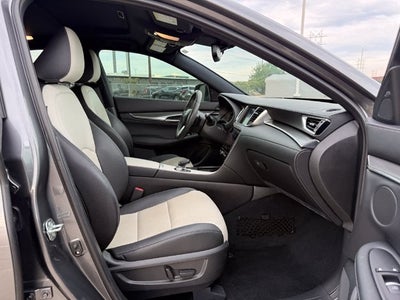 2023 INFINITI QX55 LUXE