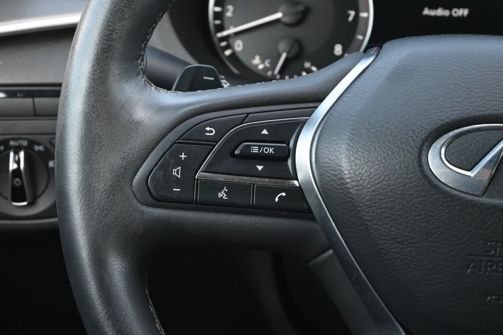 2023 INFINITI QX55 LUXE