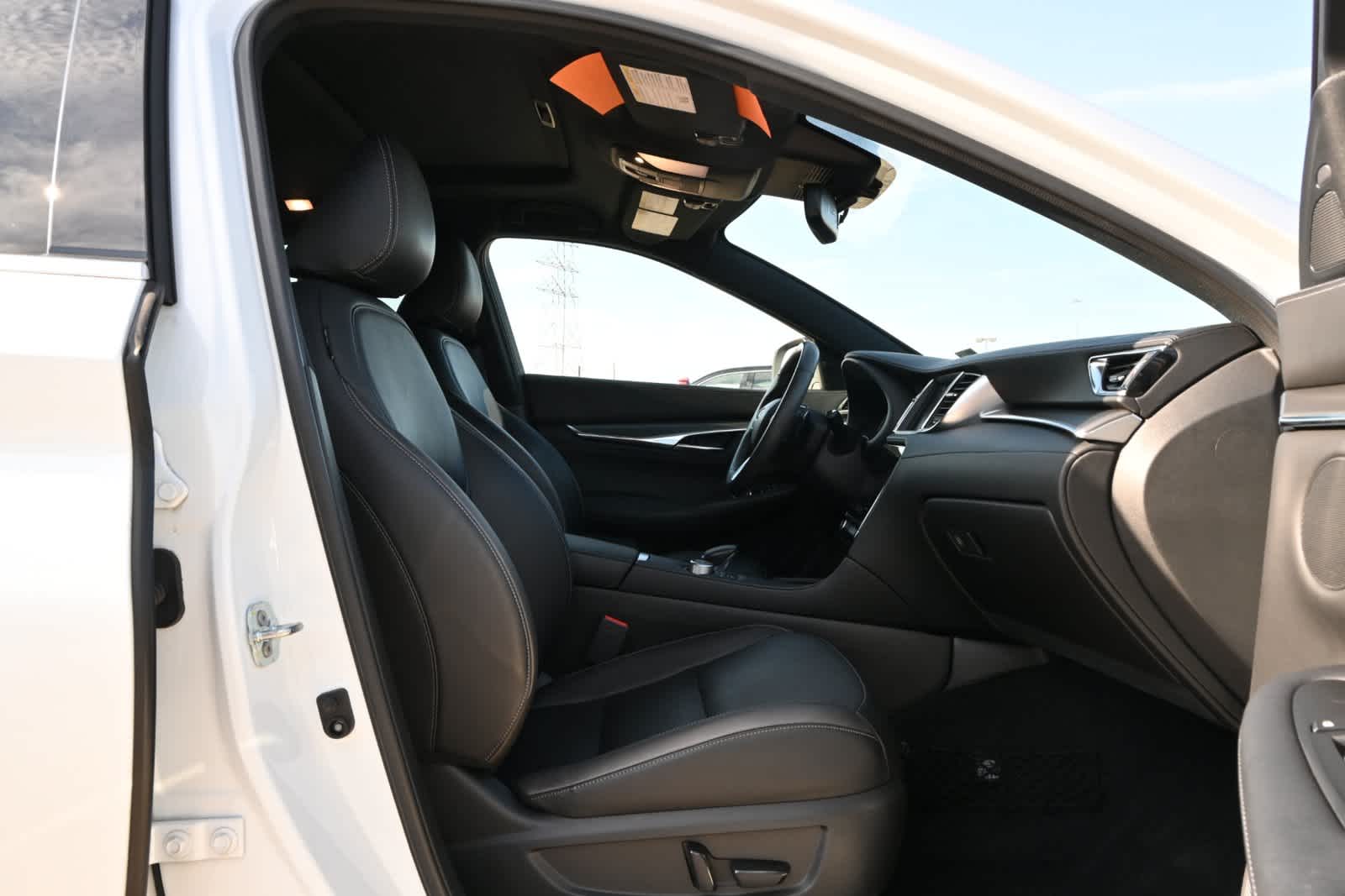 2023 INFINITI QX55 LUXE