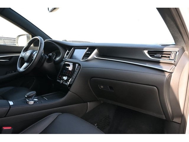 2023 INFINITI QX55 LUXE