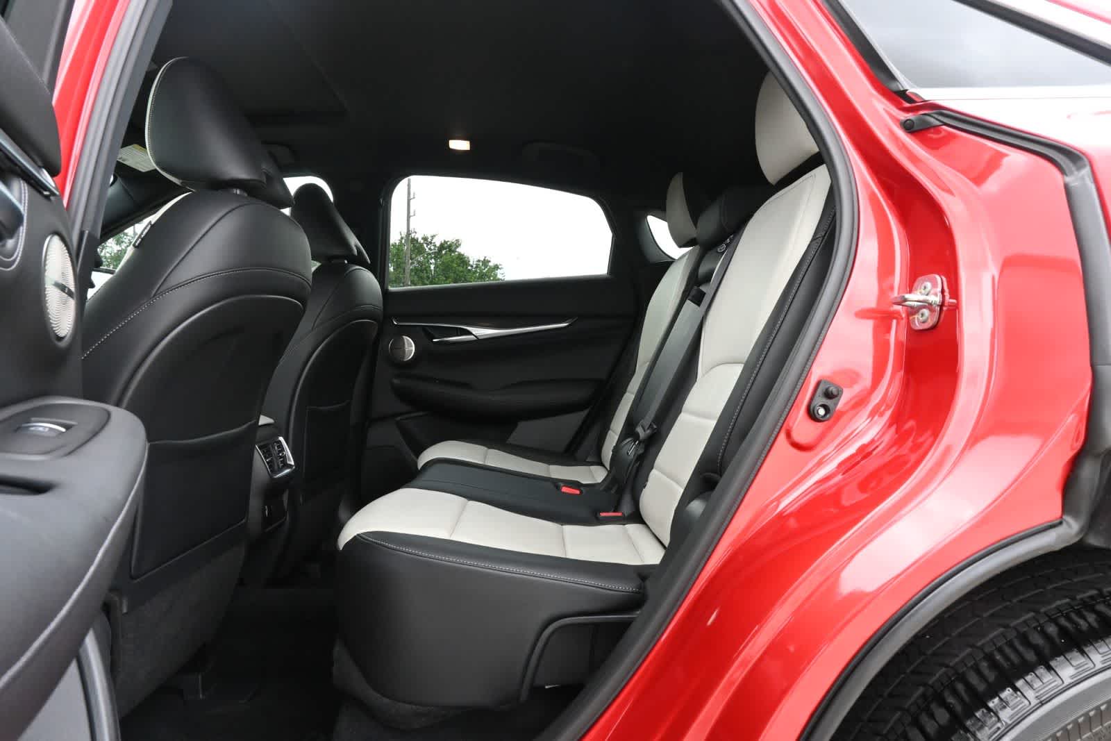 2022 INFINITI QX55 ESSENTIAL