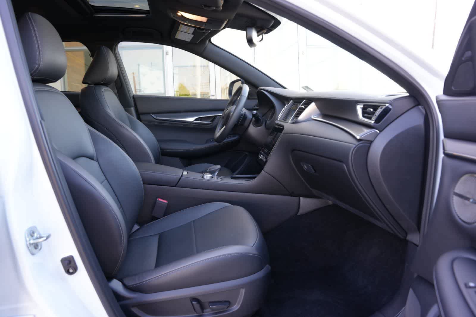 2023 INFINITI QX55 ESSENTIAL