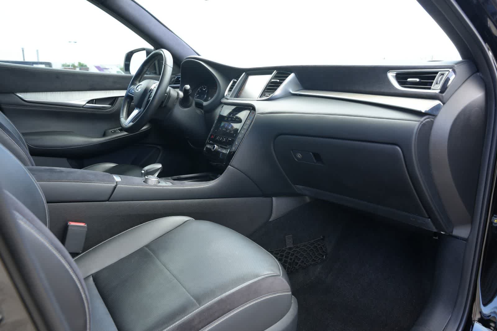 2019 INFINITI QX50 ESSENTIAL