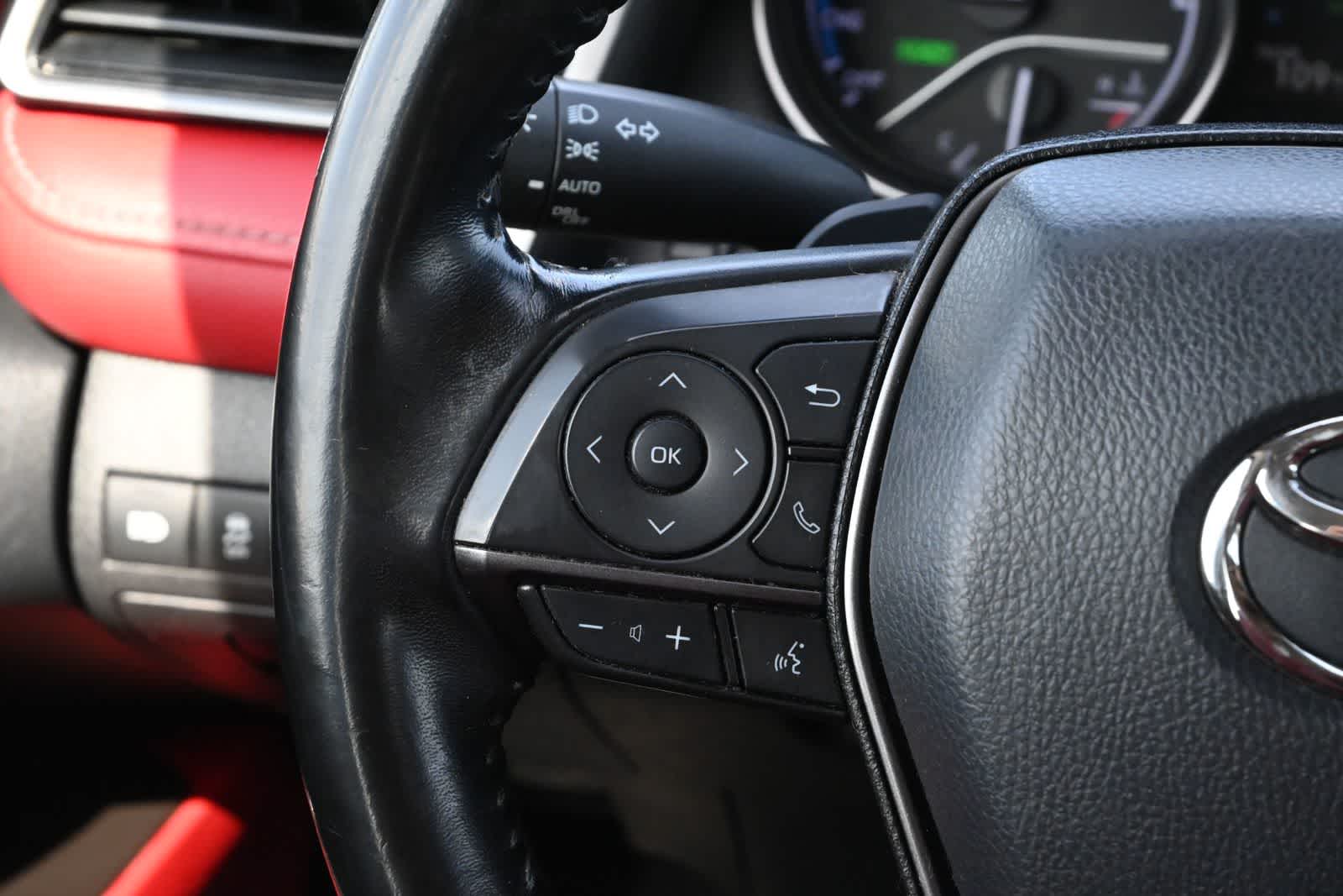 2021 Toyota Camry Hybrid XSE