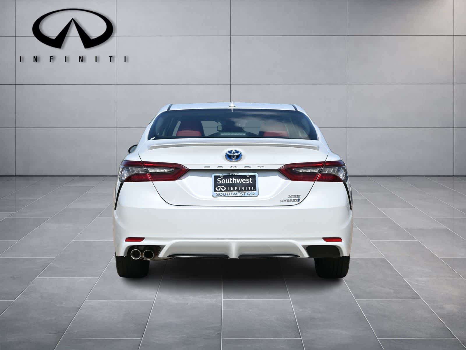 2021 Toyota Camry Hybrid XSE