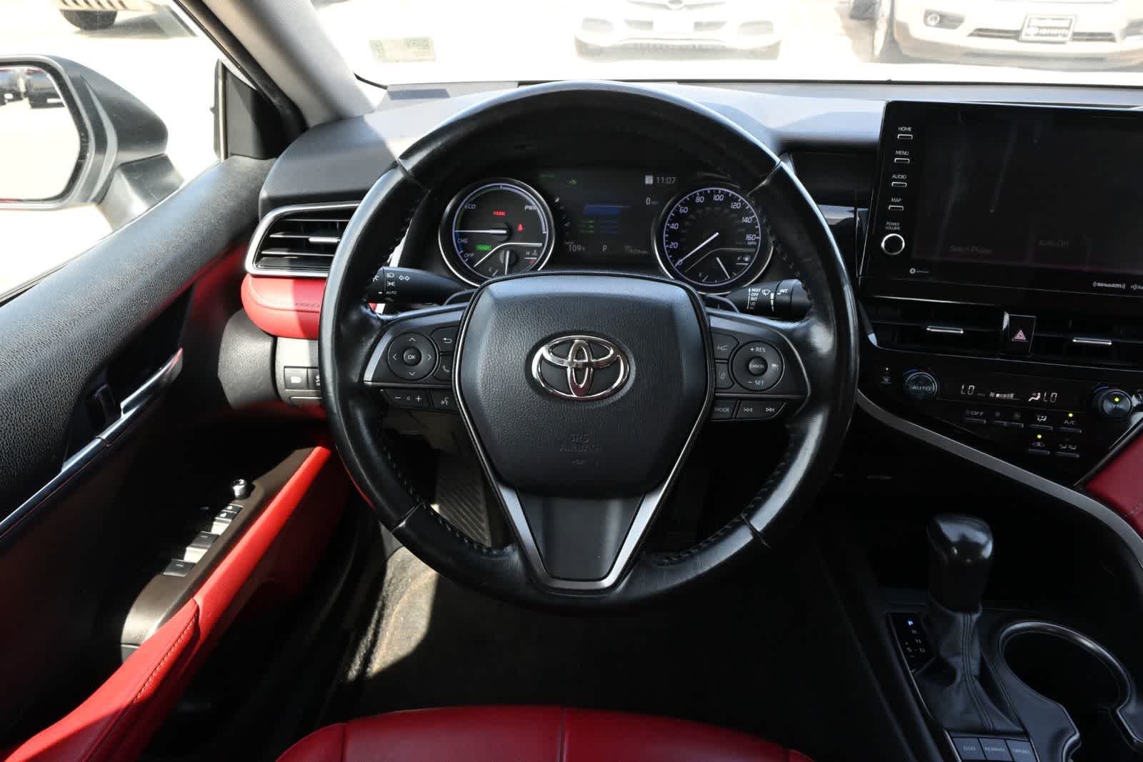 2021 Toyota Camry Hybrid XSE