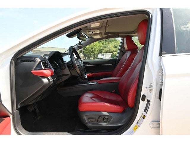 2021 Toyota Camry Hybrid XSE
