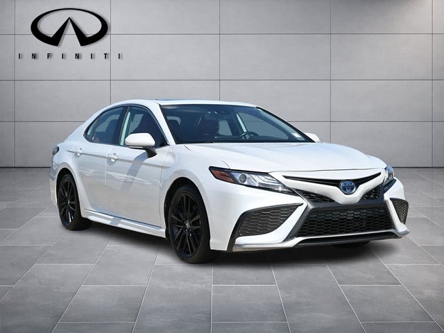 2021 Toyota Camry Hybrid XSE