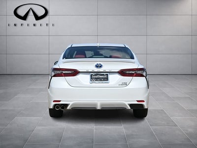 2021 Toyota Camry Hybrid XSE