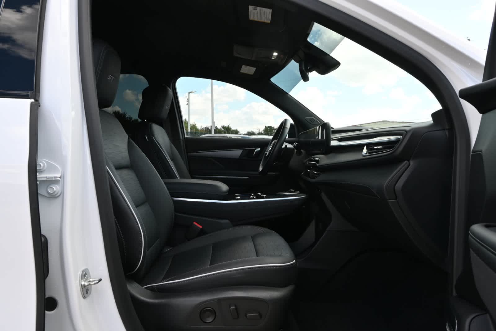 2025 Buick Enclave Sport Touring