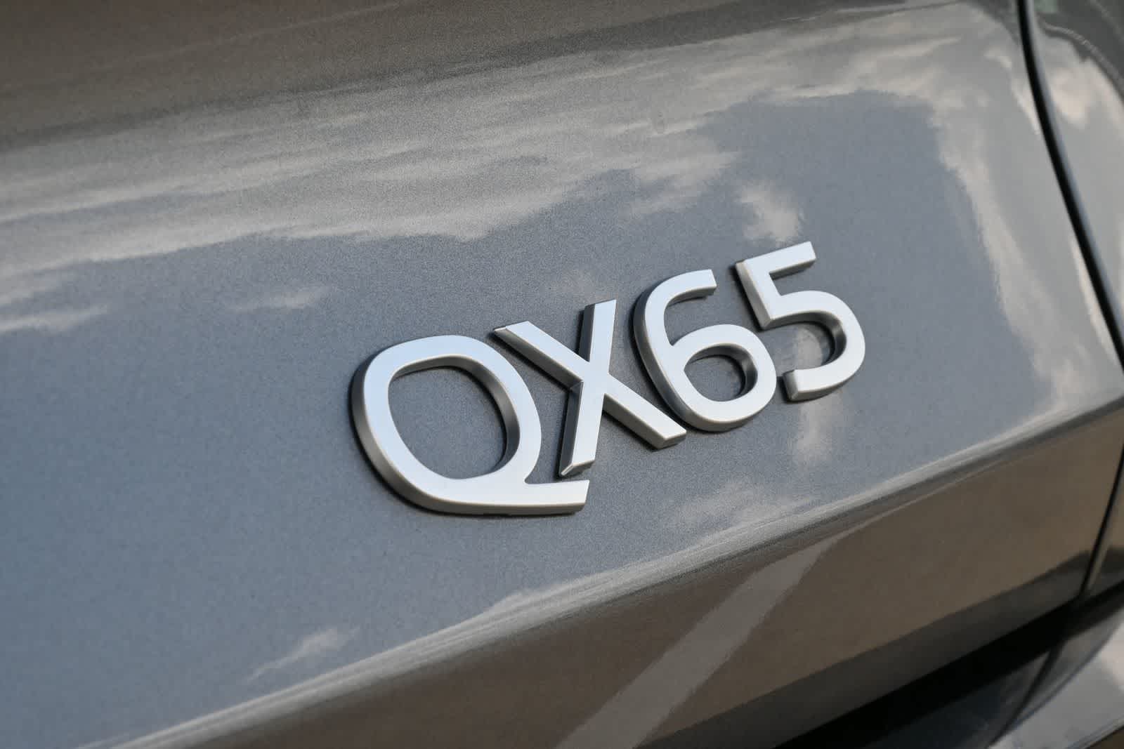 2027 INFINITI QX65 LUXE