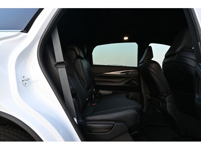 2027 INFINITI QX65 LUXE