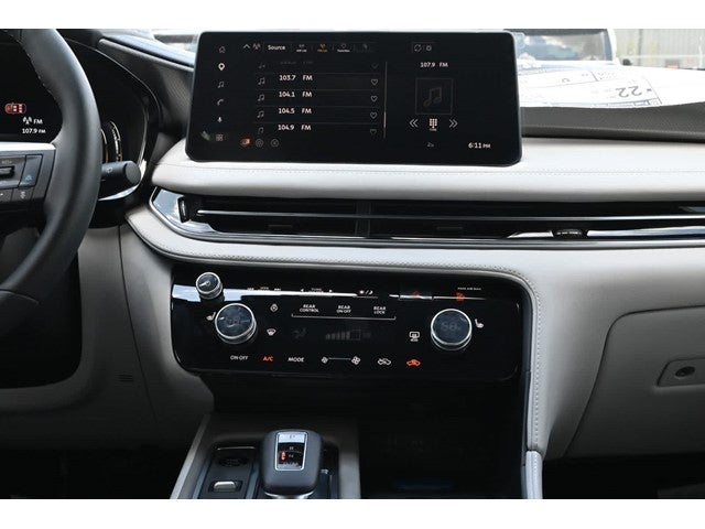 2027 INFINITI QX65 LUXE