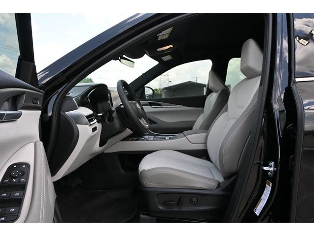 2027 INFINITI QX65 LUXE