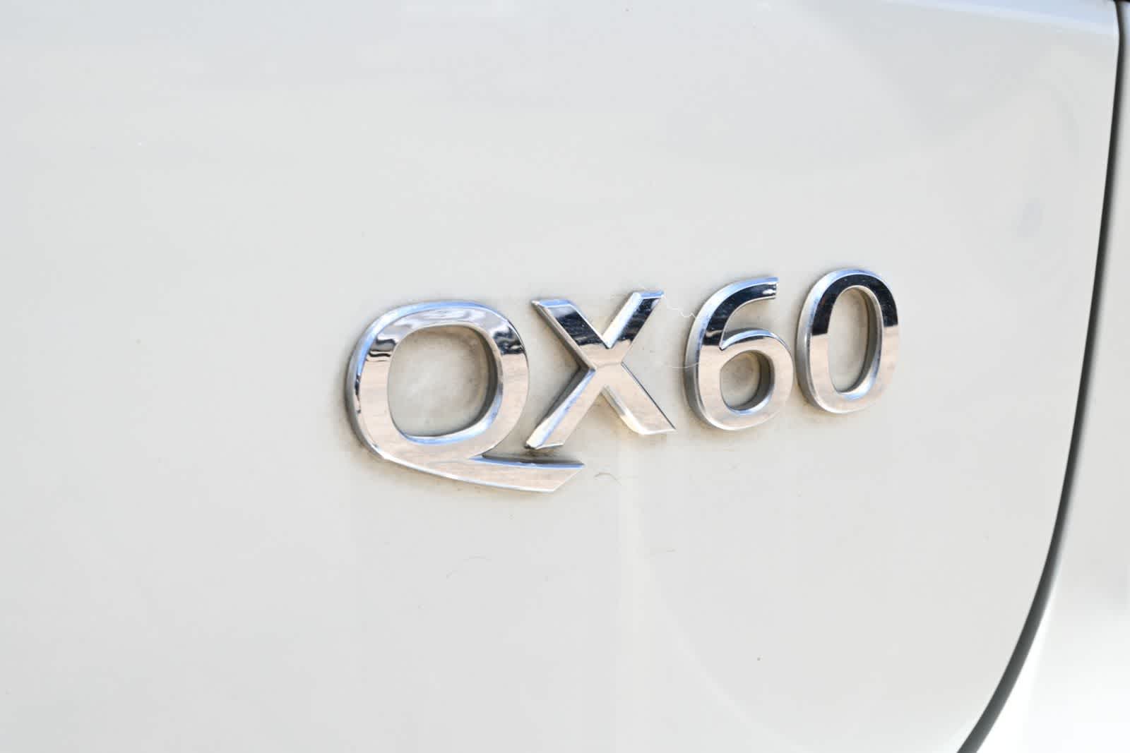 2015 INFINITI QX60 FWD 4dr