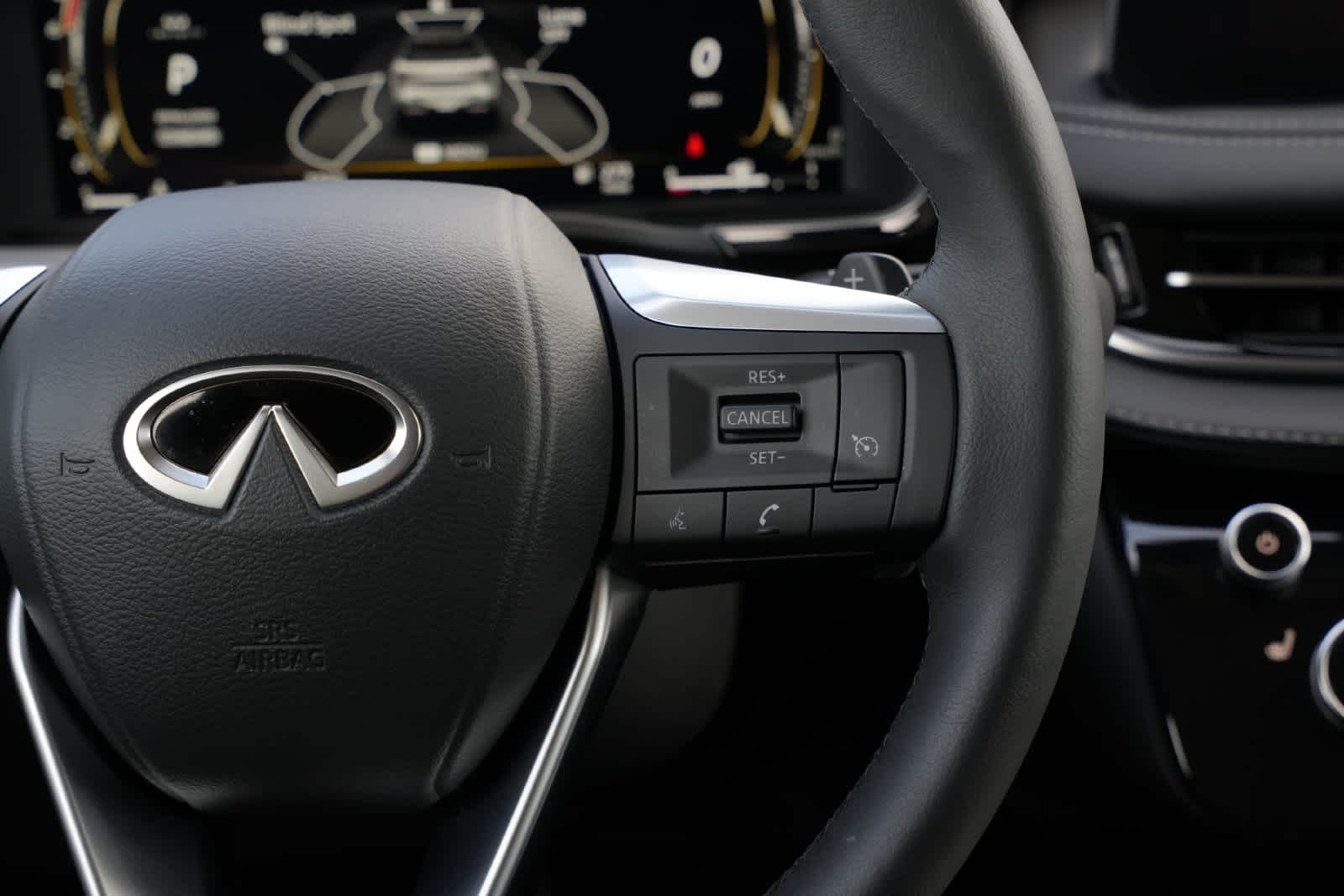2027 INFINITI QX60 PURE