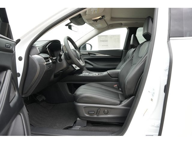 2027 INFINITI QX60 PURE