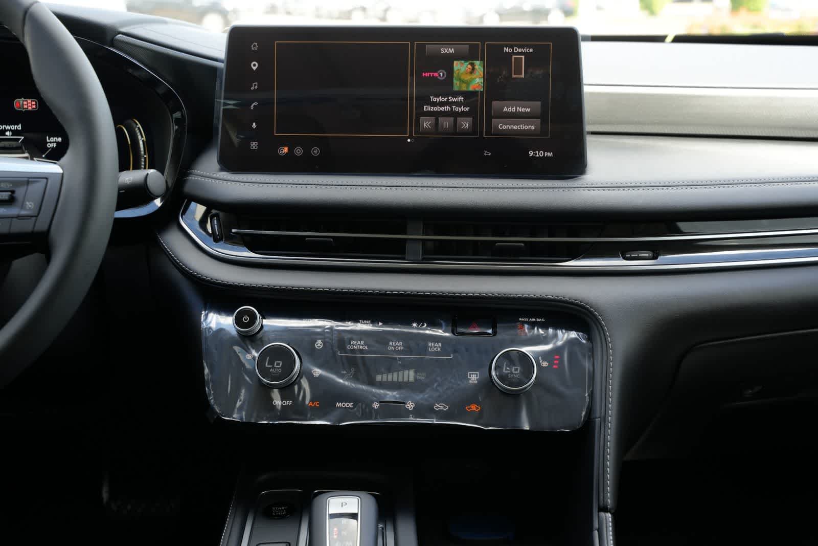 2027 INFINITI QX60 PURE