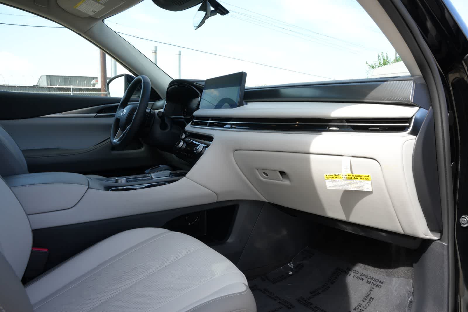 2027 INFINITI QX60 PURE