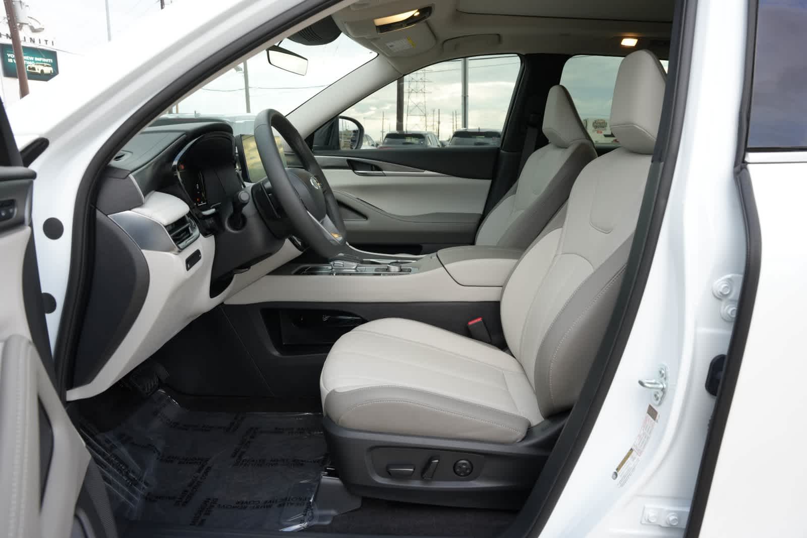 2027 INFINITI QX60 PURE