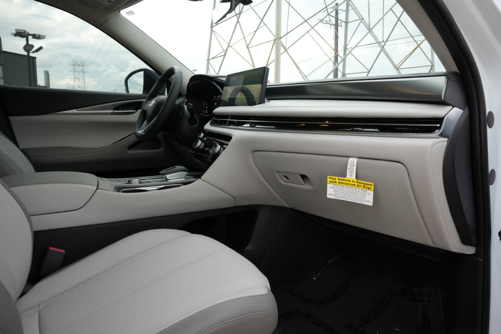 2027 INFINITI QX60 PURE