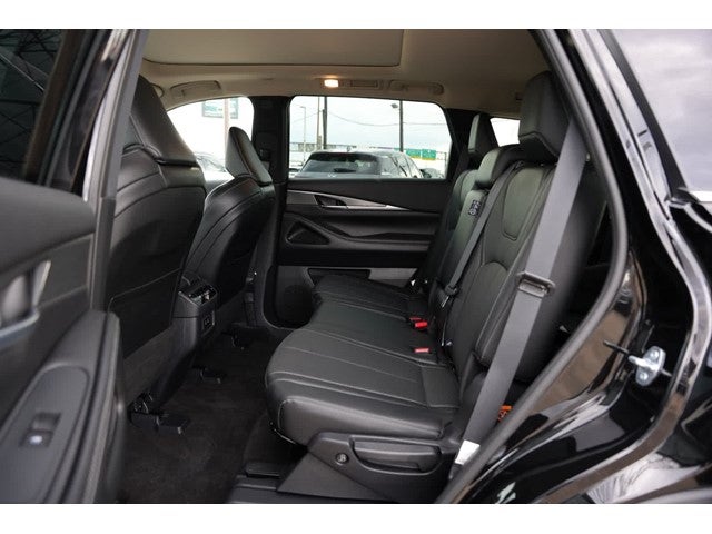 2027 INFINITI QX60 PURE