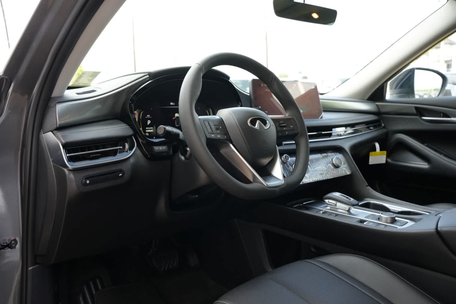 2027 INFINITI QX60 PURE