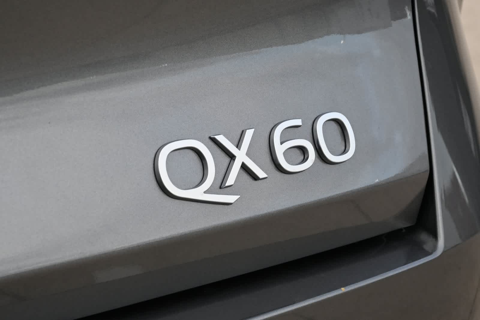2027 INFINITI QX60 LUXE