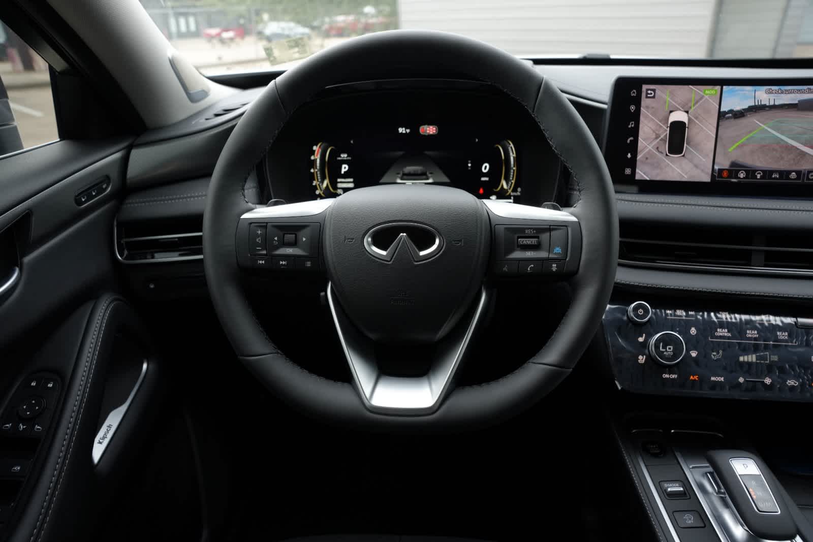 2027 INFINITI QX60 LUXE