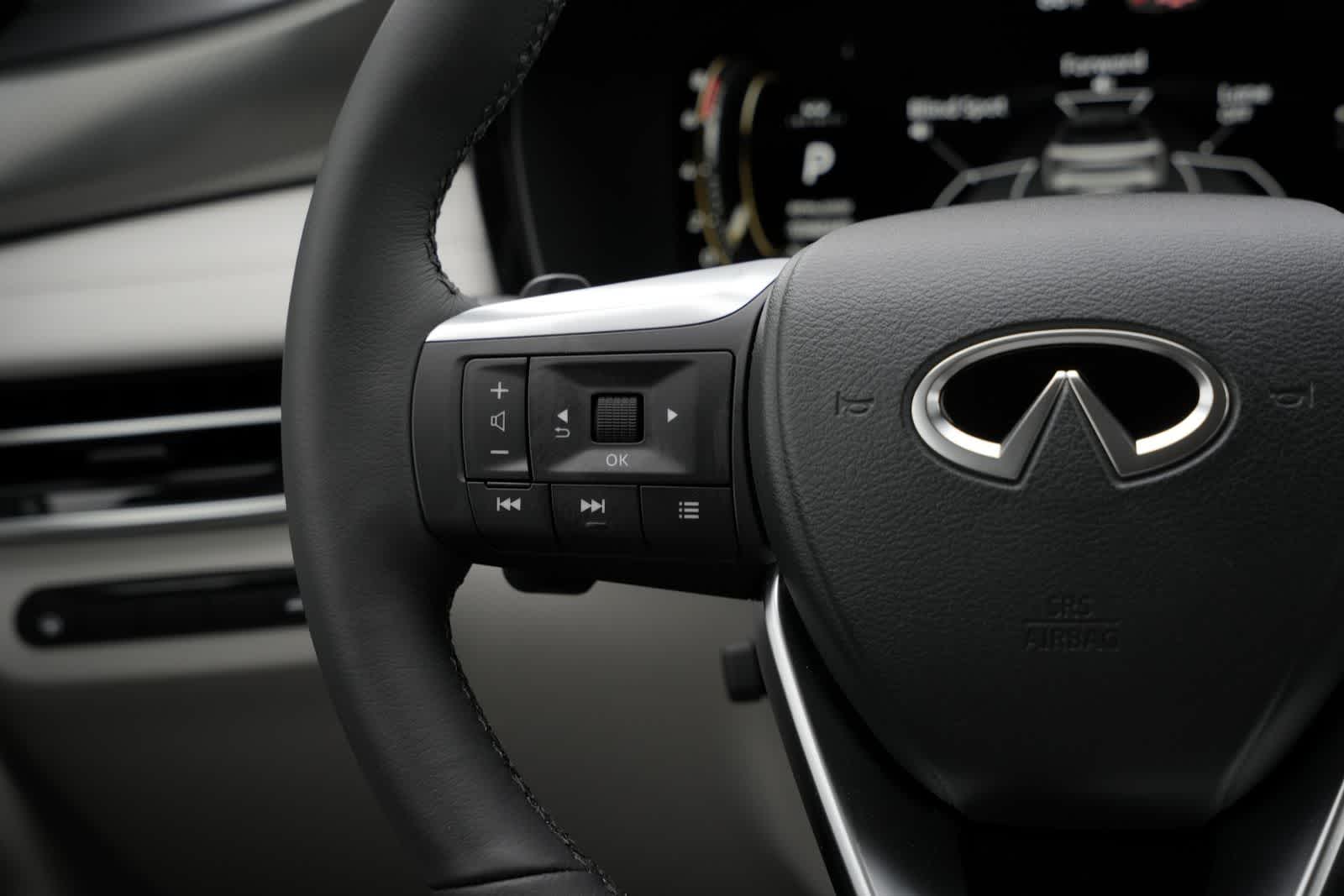 2027 INFINITI QX60 LUXE