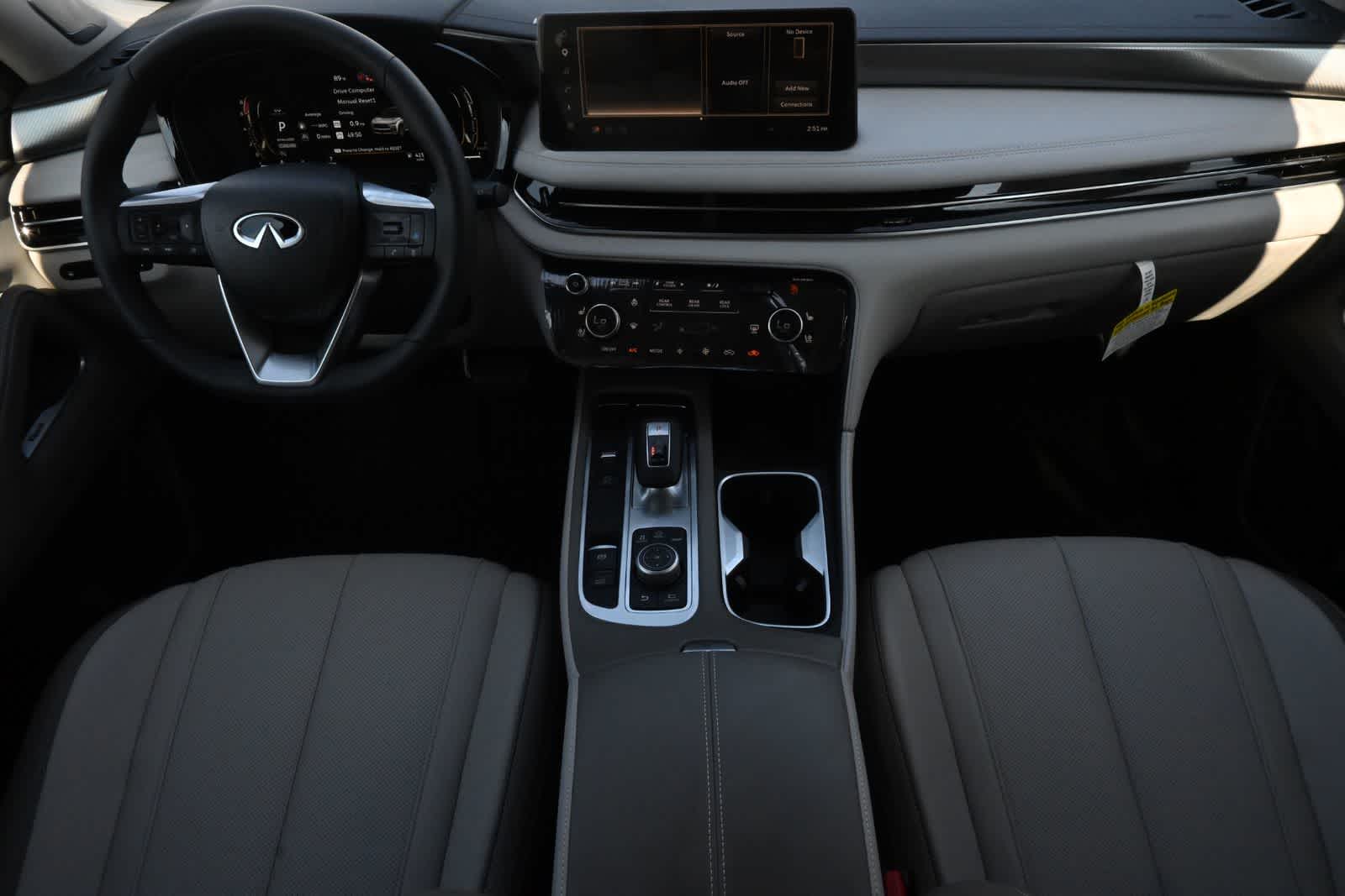 2027 INFINITI QX60 LUXE