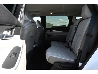 2027 INFINITI QX60 LUXE