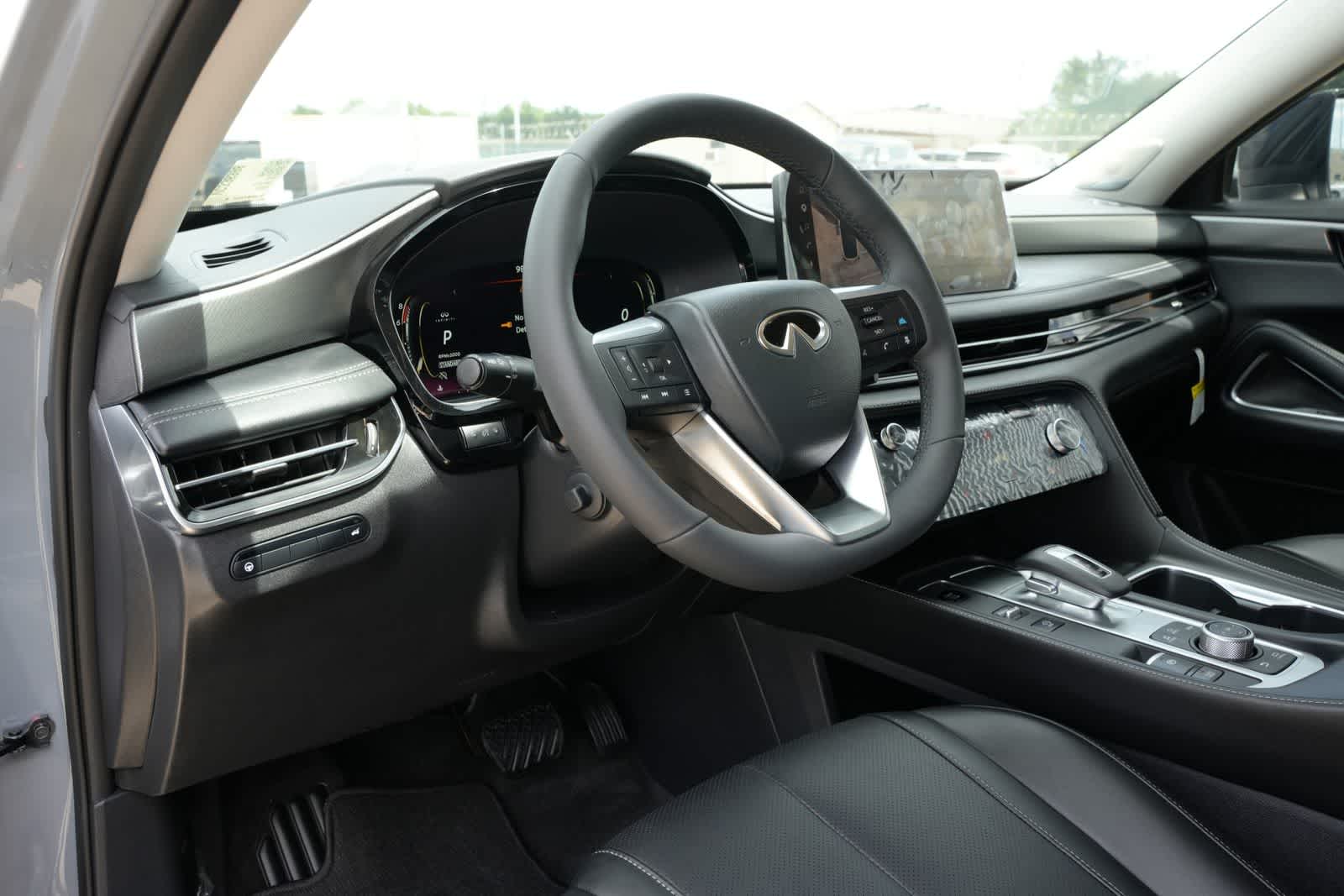 2027 INFINITI QX60 LUXE