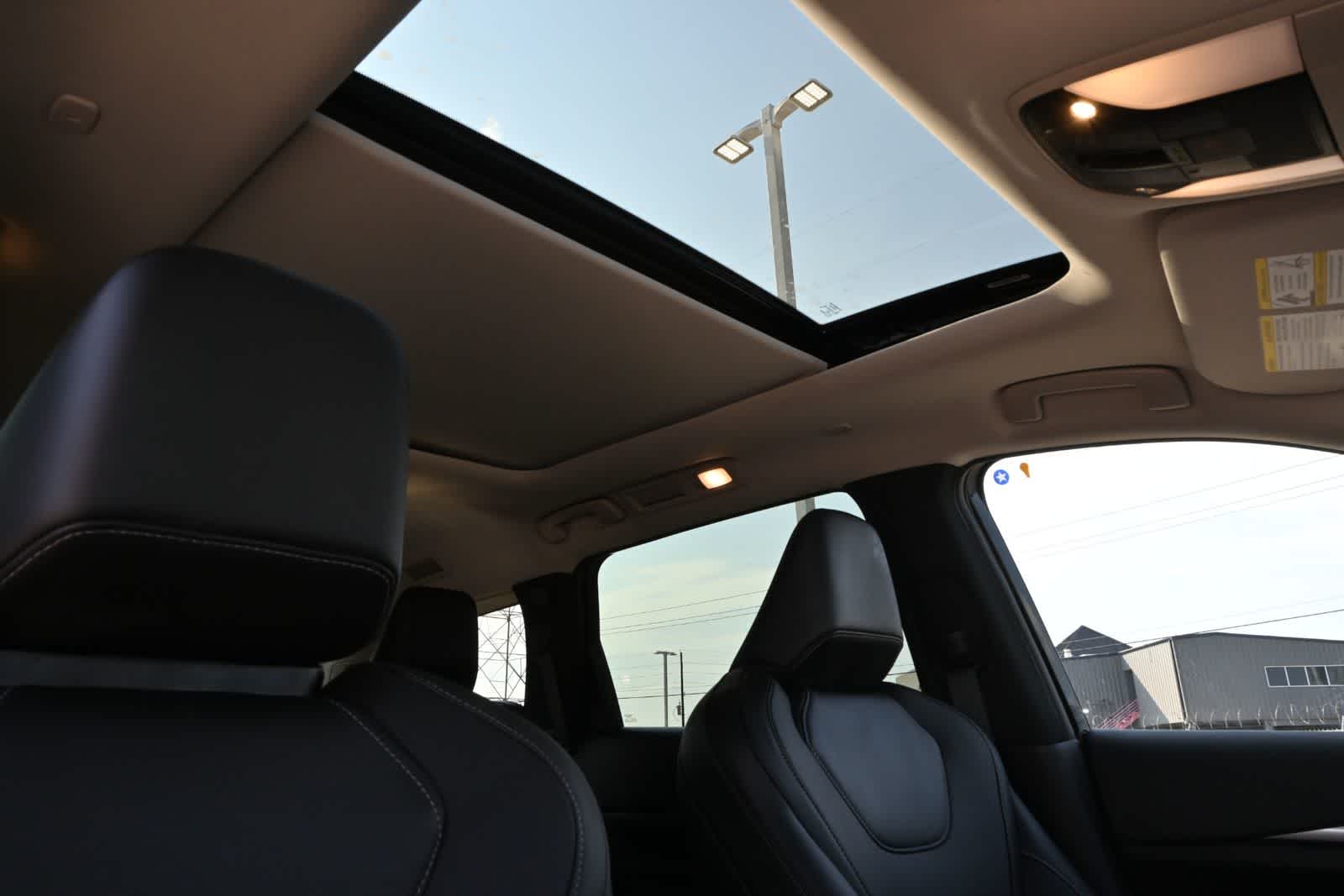 2027 INFINITI QX60 LUXE