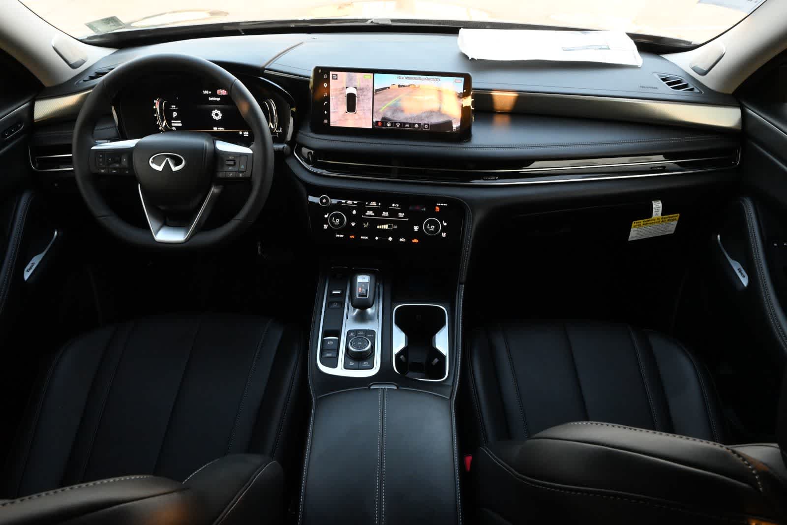 2027 INFINITI QX60 LUXE