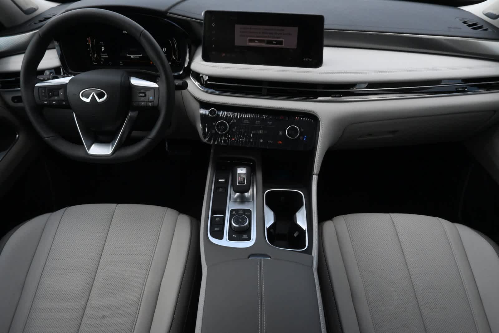 2027 INFINITI QX60 LUXE