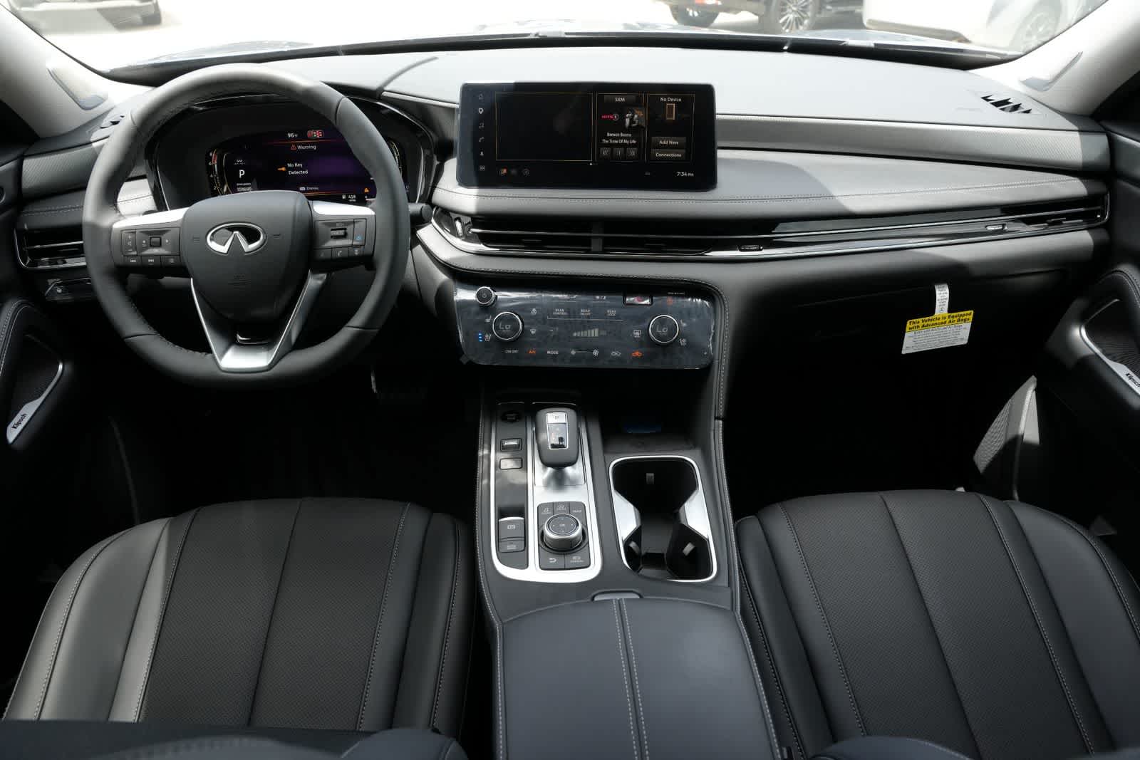 2027 INFINITI QX60 LUXE