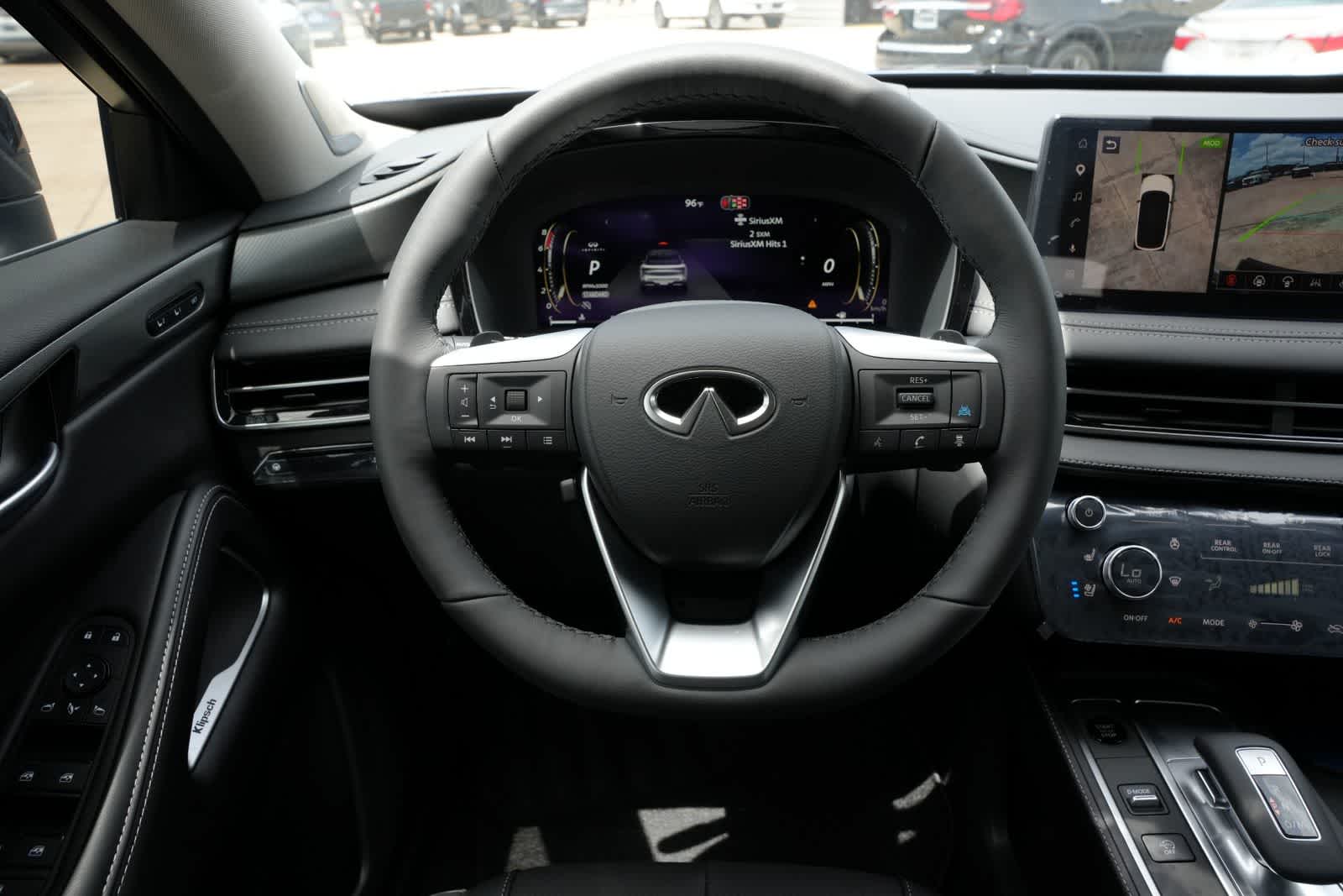 2027 INFINITI QX60 LUXE