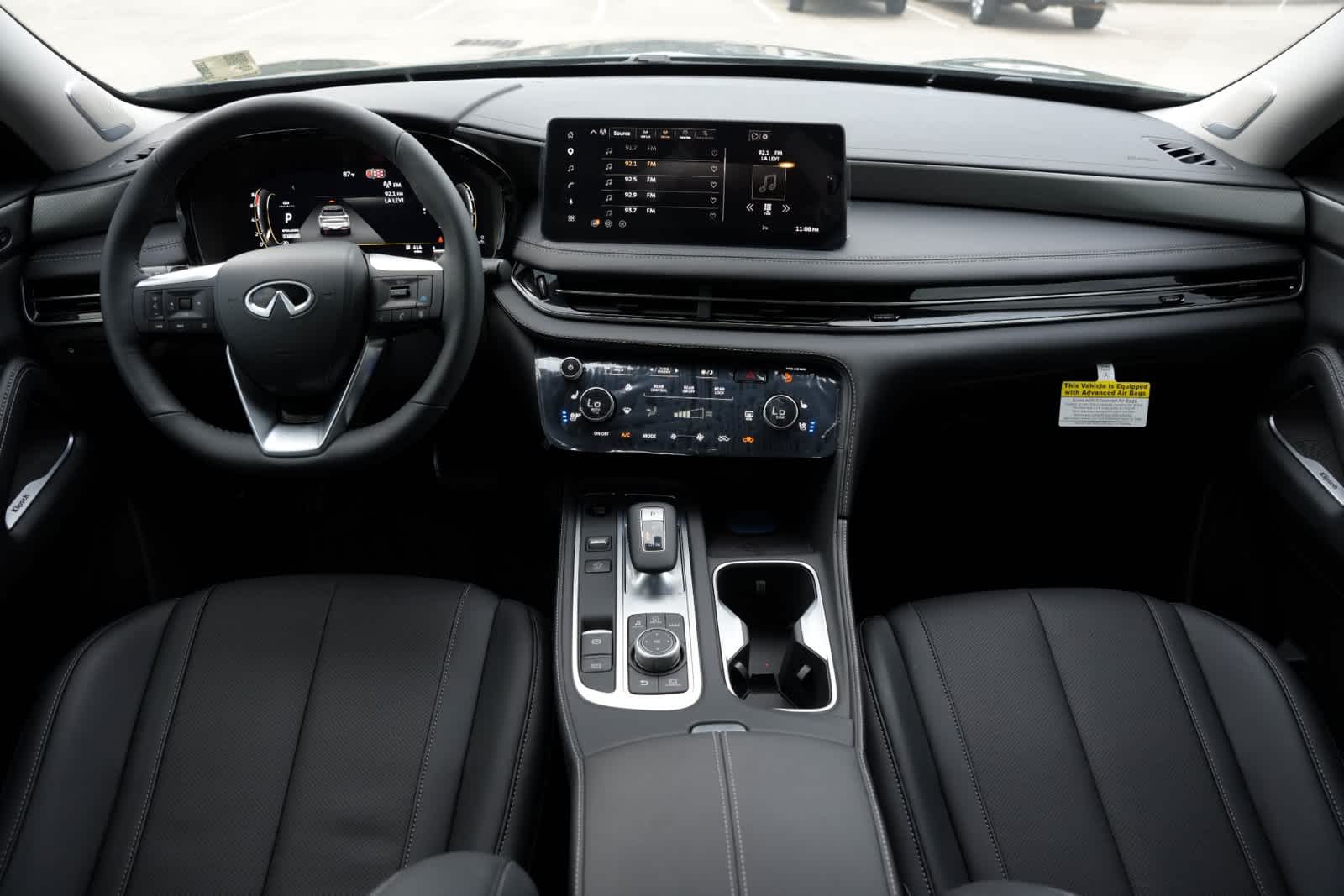 2027 INFINITI QX60 LUXE