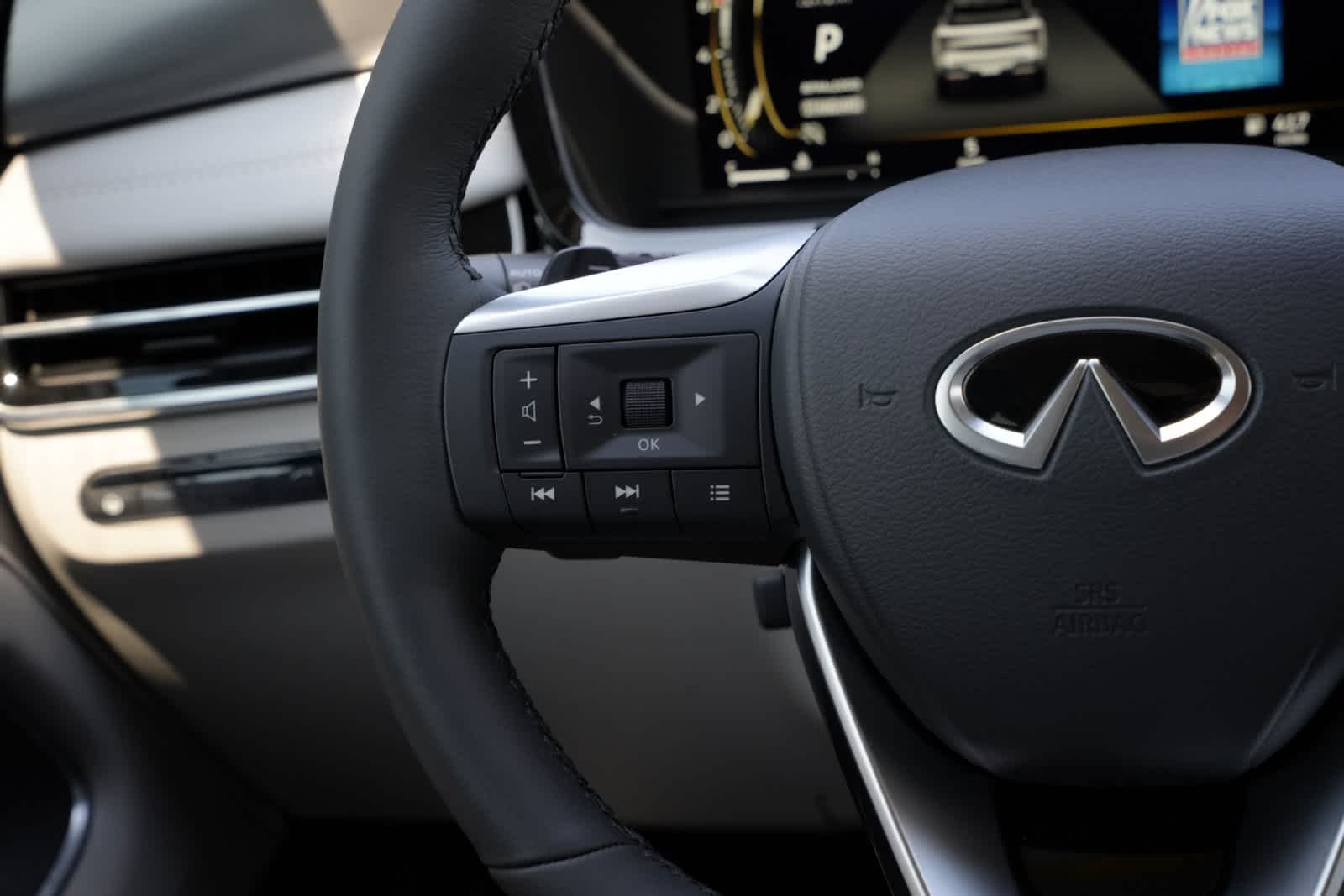 2027 INFINITI QX60 LUXE