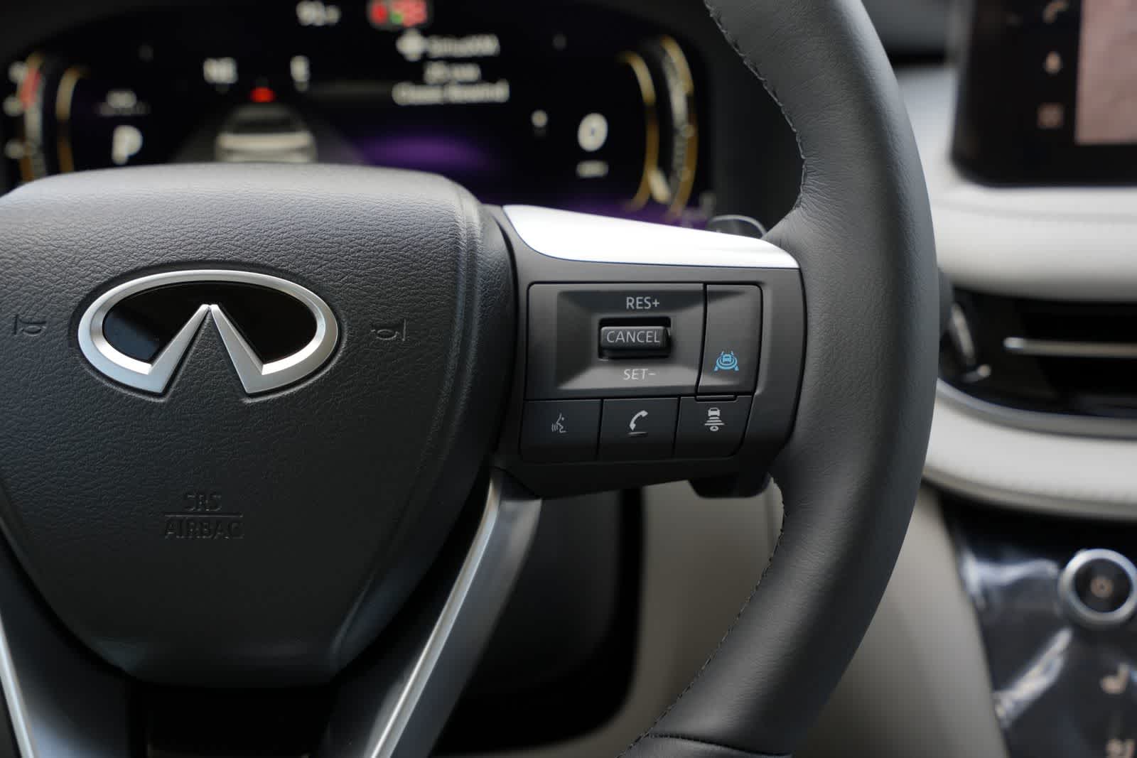 2027 INFINITI QX60 LUXE