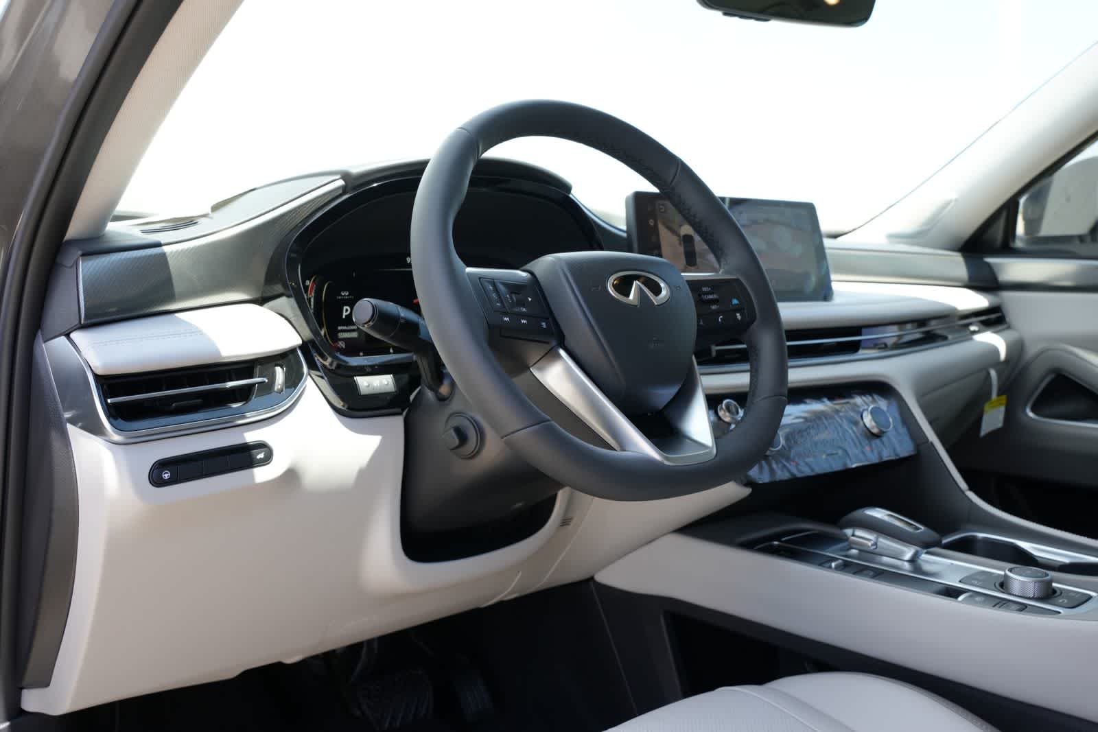 2027 INFINITI QX60 LUXE