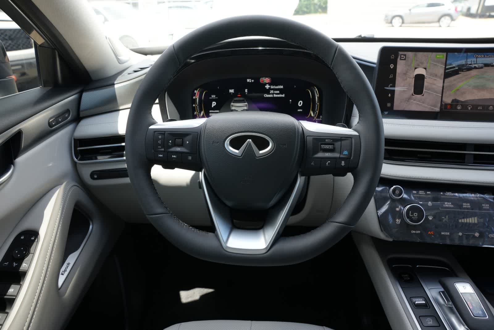 2027 INFINITI QX60 LUXE