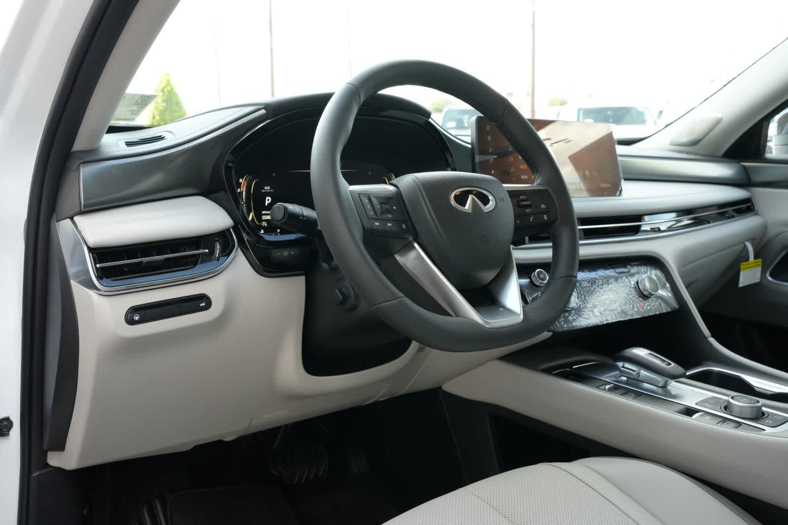 2027 INFINITI QX60 LUXE